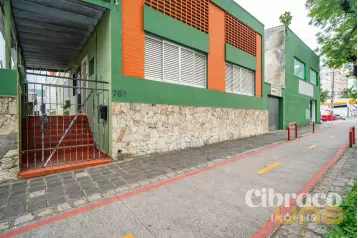 Casa Comercial no Rebouças de 242,42m² 