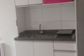 Studio com 1 dormitório para alugar, 20 m² por R$ 1.400,00/mês