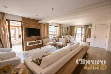 Apartamento com 3 quartos em Caiobá