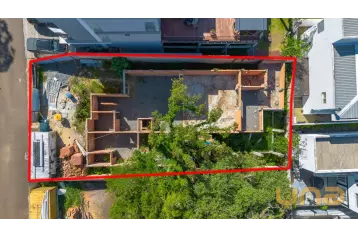 Terreno em Condomínio Próximo ao Parque Barigui com projeto ap