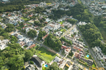 Terreno em SANTA FELICIDADE com 600m²