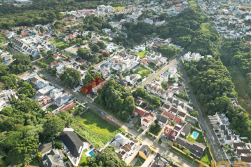 Terreno em SANTA FELICIDADE com 600m²