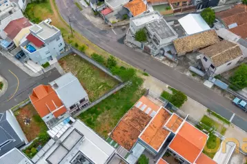 Terreno em Condomínio Campo Comprido!