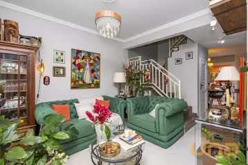 Sobrado 3 Quartos no Atuba – Suíte, Quintal e 2 Vagas – Aceita