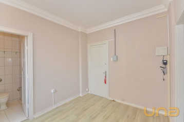 Conjunto à venda por R$ 150.000,00 - Centro - Curitiba/PR