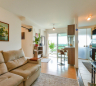 Apartamento com 3 dormitórios à venda, 70 m² por R$ 640.000,00