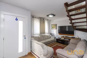 Sobrado   3 quartos no Campo Comprido