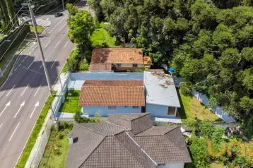 TERRENO EM REGIÃO NOBRE DE CURITIBA