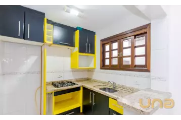 Sobrado 03 quartos no Campo Comprido