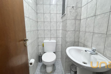 Conjunto para alugar por R$ 800,00/mês - Centro - Curitiba/PR