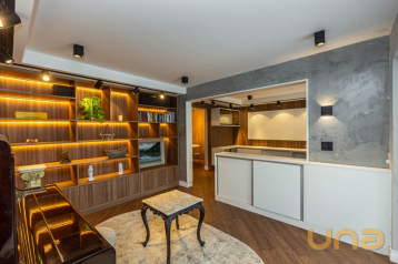 Sobrado no Boqueirão de 304 m² com 3 quartos  - 213870-I2