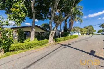 Casa de 4 quartos no Campo Comprido