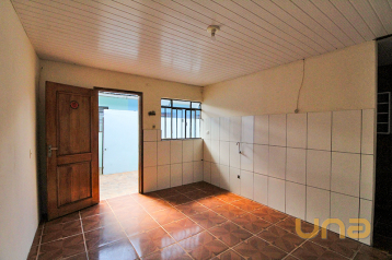 Imobiliária Cilar Aluga Casa 2 Quartos no Vila Guarani com 80m