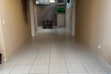 Sobrado com 4 quartos no Xaxim - 2277 - HABITEC