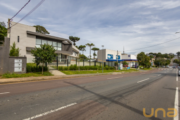 Loja 620m² e 40 vagas no Mercês - Curitiba/PR