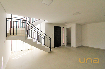 Imobiliária Cilar Aluga Sobrado 3 Quartos no Bigorrilho com 22