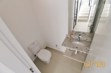 Imobiliária Cilar Aluga Sobrado 3 Quartos no Bigorrilho com 22
