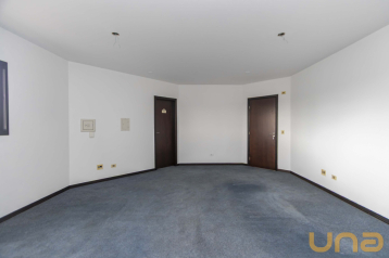 Sala/Conjunto Comercial 64m² no Centro - Curitiba/PR
