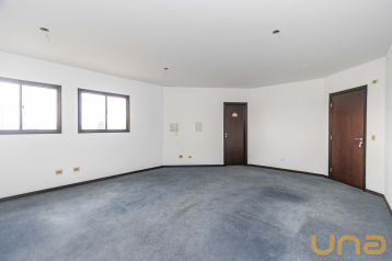 Sala/Conjunto Comercial 64m² no Centro - Curitiba/PR