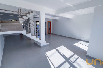 Sobrado à venda, 140 m² por R$ 780.000,00 - Canoas - Pontal do