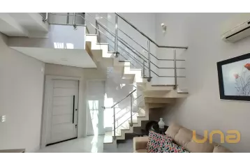 SOBRADO  4 QUARTOS SENDO 1 SUITE EM SÃO FRANCISCO DO SUL/SC