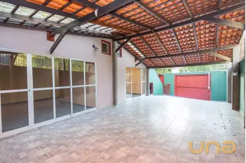 Casa Parque Barigui com Quintal