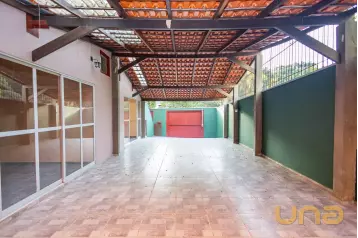 Casa Parque Barigui com Quintal