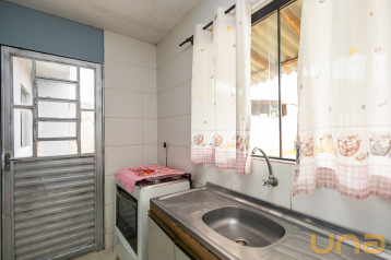 Casa 50m² com 03 quartos no Jardim Iruama - Campo Largo/PR
