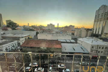 Apartamento com 2 dormitórios para alugar, 71 m² por R$ 2.845,