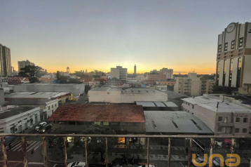 Apartamento com 2 dormitórios para alugar, 71 m² por R$ 2.845,