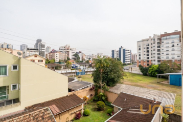 Apartamento com 3 dormitórios à venda, 90 m² por R$ 550.000,00