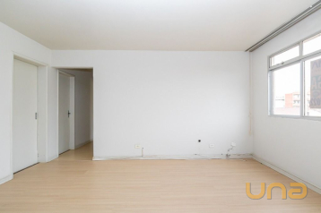 Apartamento com 3 dormitórios à venda, 90 m² por R$ 550.000,00