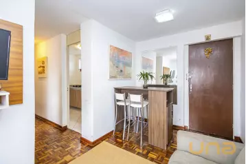 Apartamento com 3 quartos no Novo Mundo