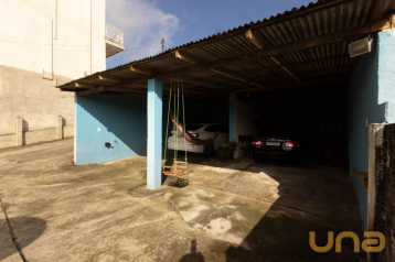 Terreno em CAMPO MAGRO com 360,00 m²