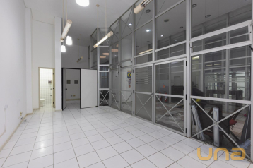 Loja no Centro de 72,10 m²  - 00501.002-RZ