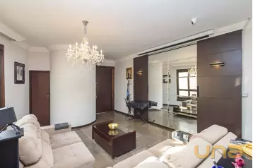 Casa no Ahú Maravilhosa! Baixou o Preço de R$2900.00,00 por R$