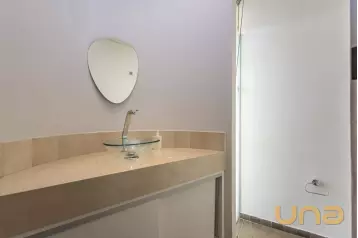 Casa no Ahú Maravilhosa! Baixou o Preço de R$2900.00,00 por R$