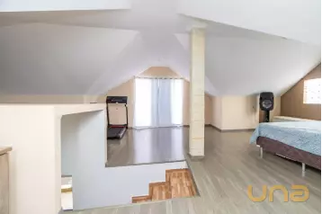 Tríplex em Almirante Tamandaré com 2 suítes