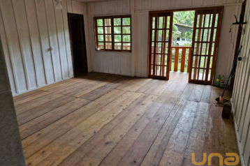 Casa para alugar, 110 m² por R$ 1.500,00/mês - Sambaqui - Morr