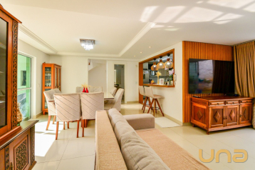 Casa à venda, 256 m² por R$ 1.980.000,00 - São Lourenço - Curi