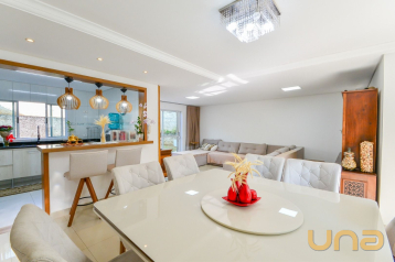 Casa à venda, 256 m² por R$ 1.980.000,00 - São Lourenço - Curi