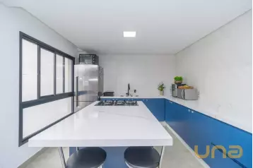 Sobrado a venda no Portão