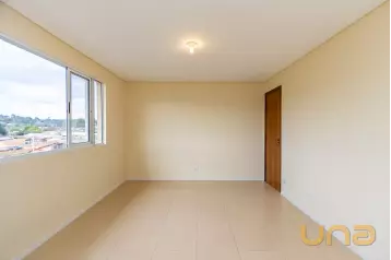 Sobrado em condominio com 103m² em Piraquara