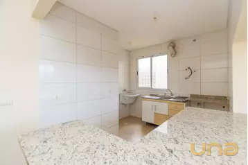 Sobrado em condominio com 105m² em Piraquara