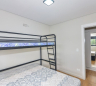 Apartamento mobiliado com 1 dormitório e 1 vaga de garagem par