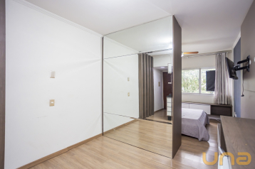 Apartamento 24m² Mobiliado com 01 quarto no Centro Cívico - Cu