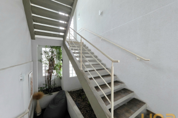 Sala/Conjunto Comercial para alugar com 144,70m² no Água Verde