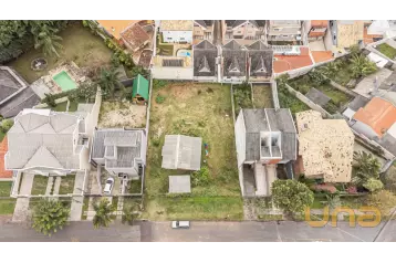 Terreno a venda no Mossunguê