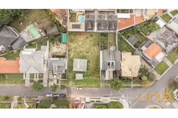 Terreno a venda no Mossunguê