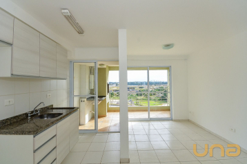 Apartamento com 2 dormitórios à venda, 53 m² por R$ 340.000,00
